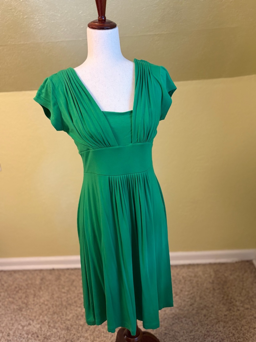 Banana Republic Green Dress Stretchy Flattering Fit